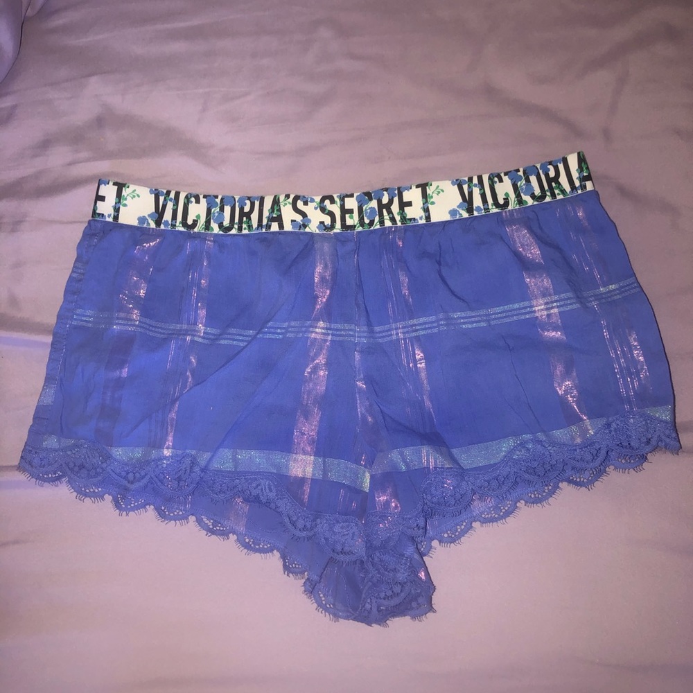 VICTORIA’S SECRET Sleep short